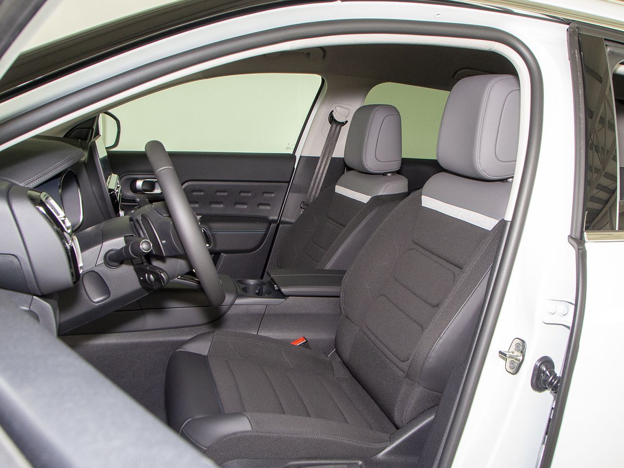 Citroën C5 Aircross 1.6 PHEV 225 FEEL PACK AUTO 225 5P - foto 15