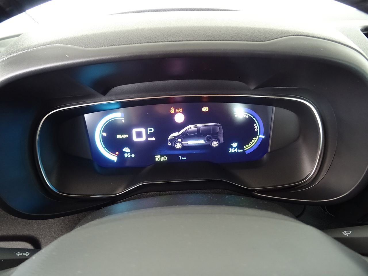 Citroën Berlingo BEV 50KWH TALLA M SHINE AUTO 136CV 5P - foto 21