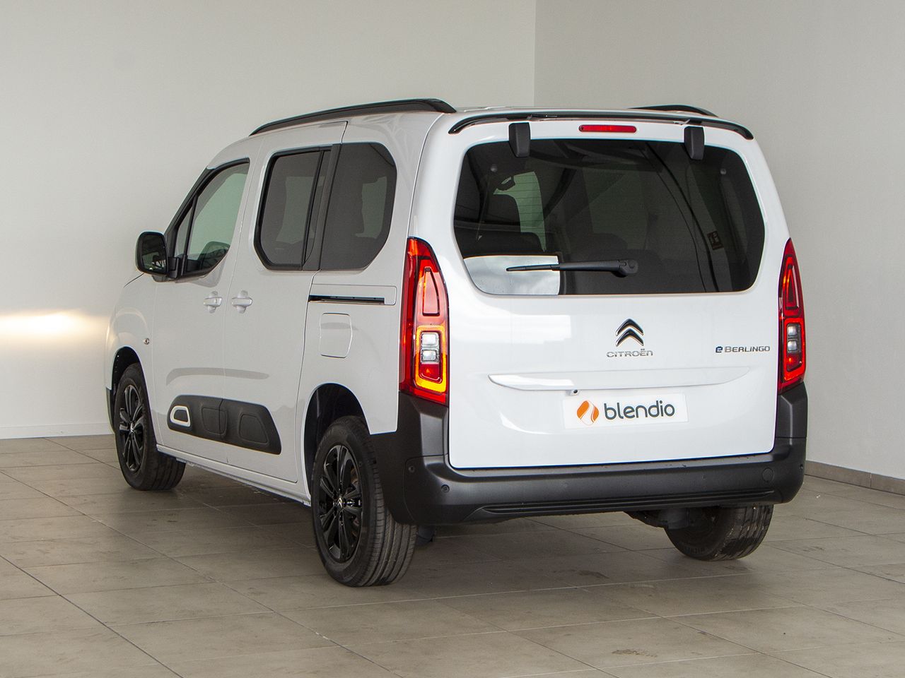 Citroën Berlingo BEV 50KWH TALLA M SHINE AUTO 136CV 5P - foto 10