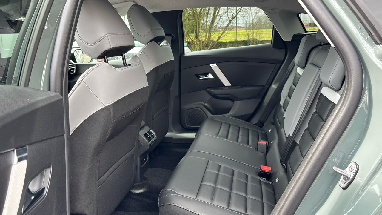 Citroën C4 BEV 54KWH 115KW MAX 156CV 5P - foto 13