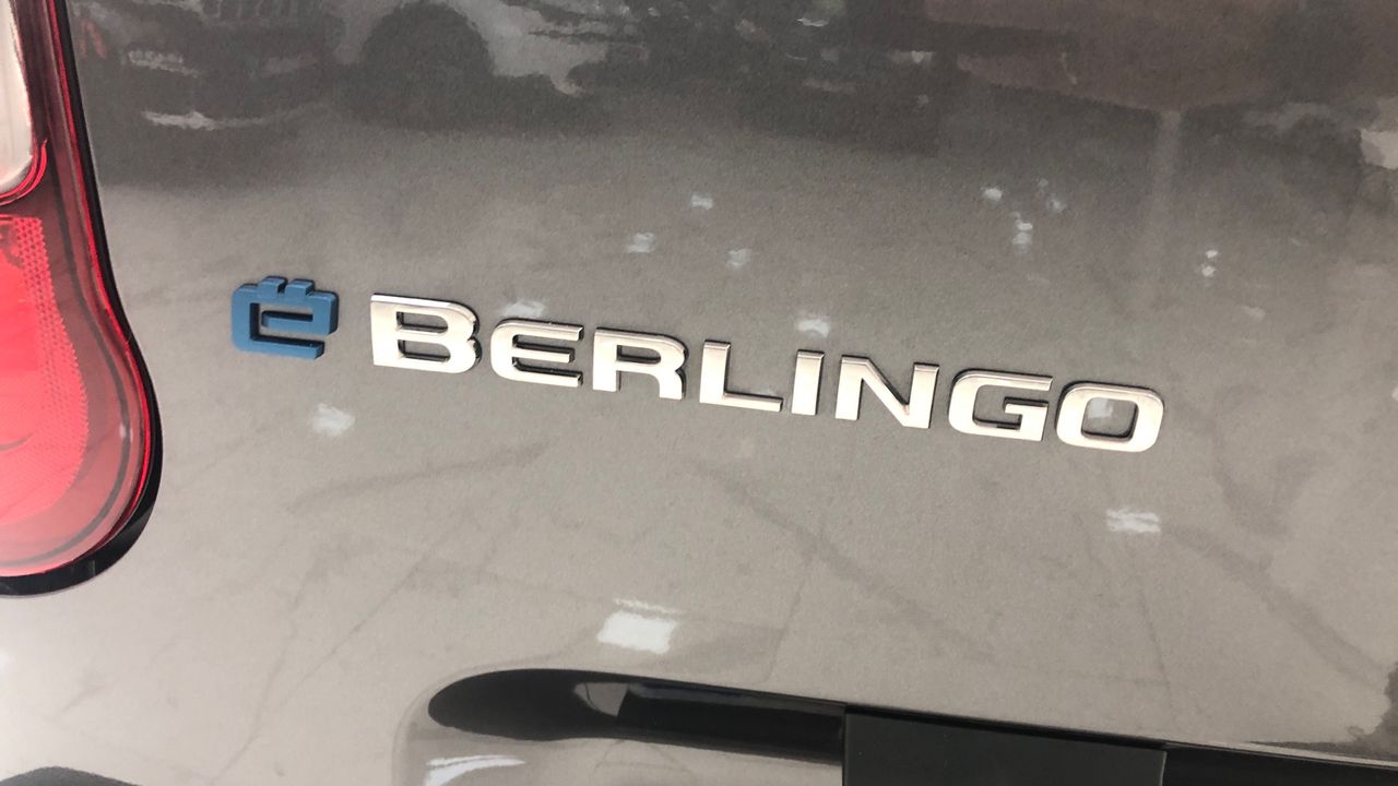 Citroën Berlingo BEV 50KWH TALLA M 136 4P - foto 20