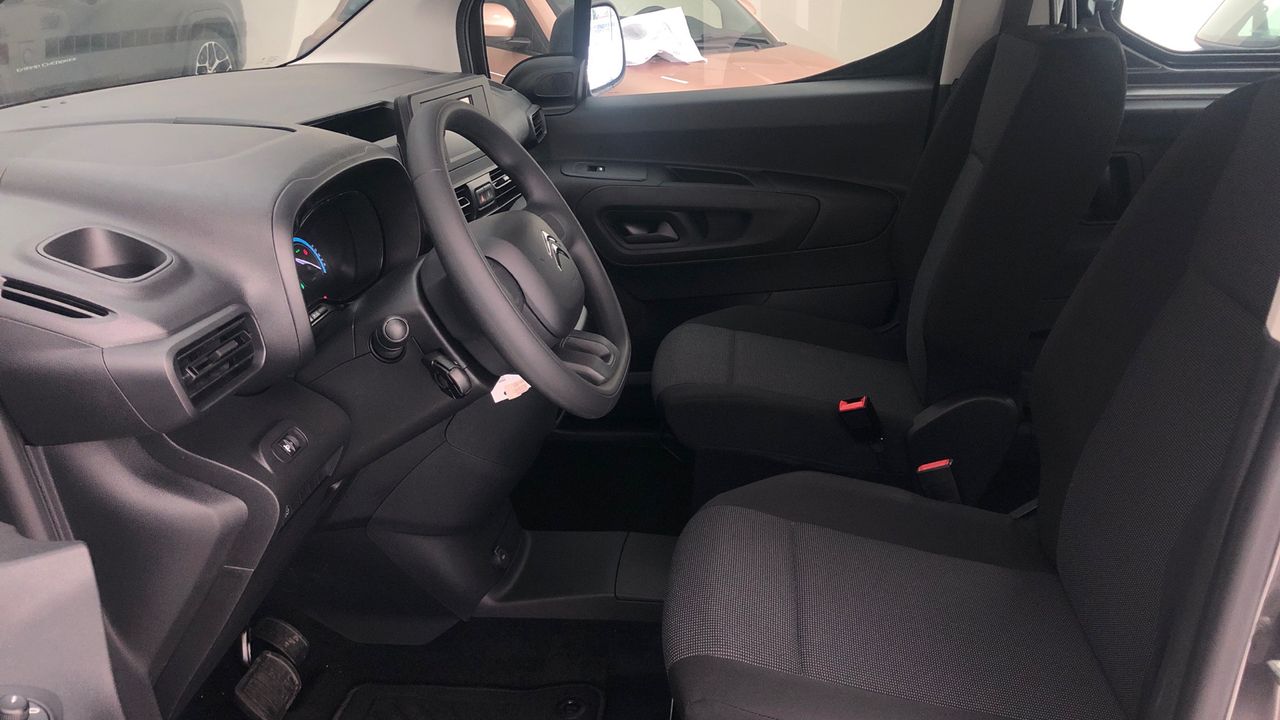 Citroën Berlingo BEV 50KWH TALLA M 136 4P - foto 11