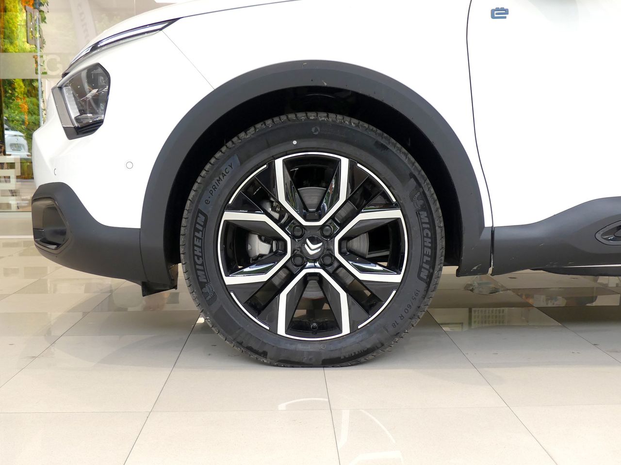 Citroën C4 X BEV 50 KWH ELECTRIC SHINE 136CV 4P - foto 8