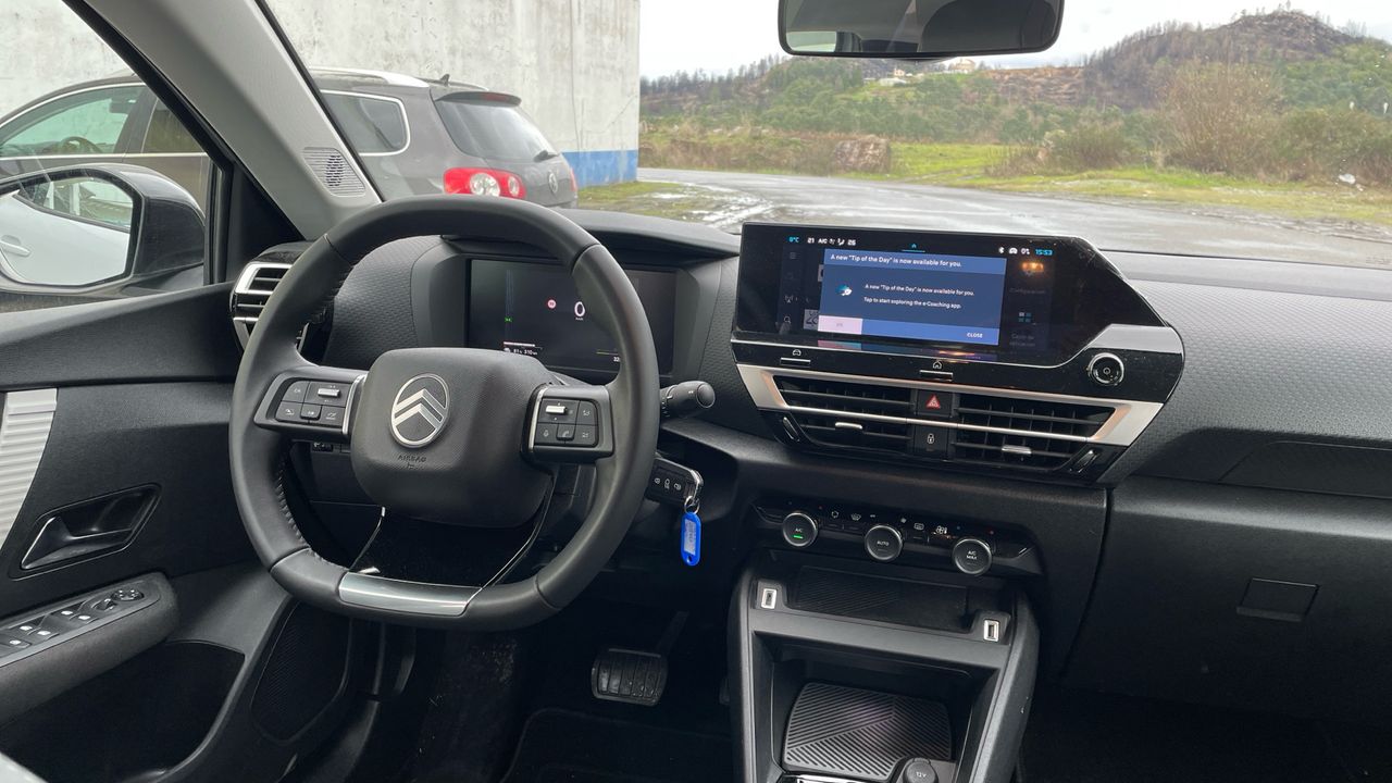 Citroën C4 BEV 54KWH 115KW PLUS 156 5P - foto 12