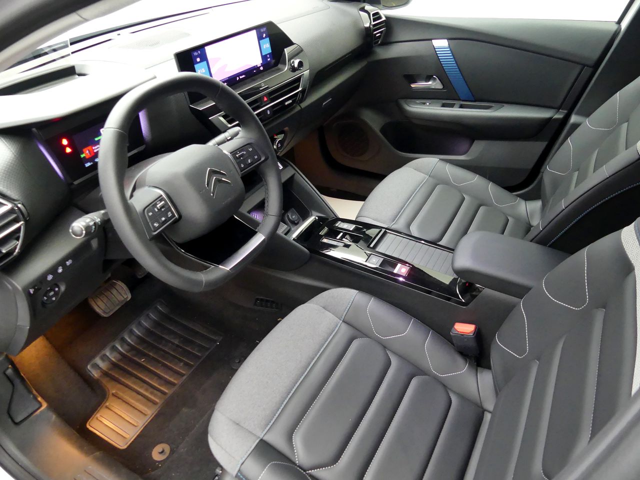 Citroën C4 Nuevo E-C4 eléctrico 100KW 136CV Shine - foto 15