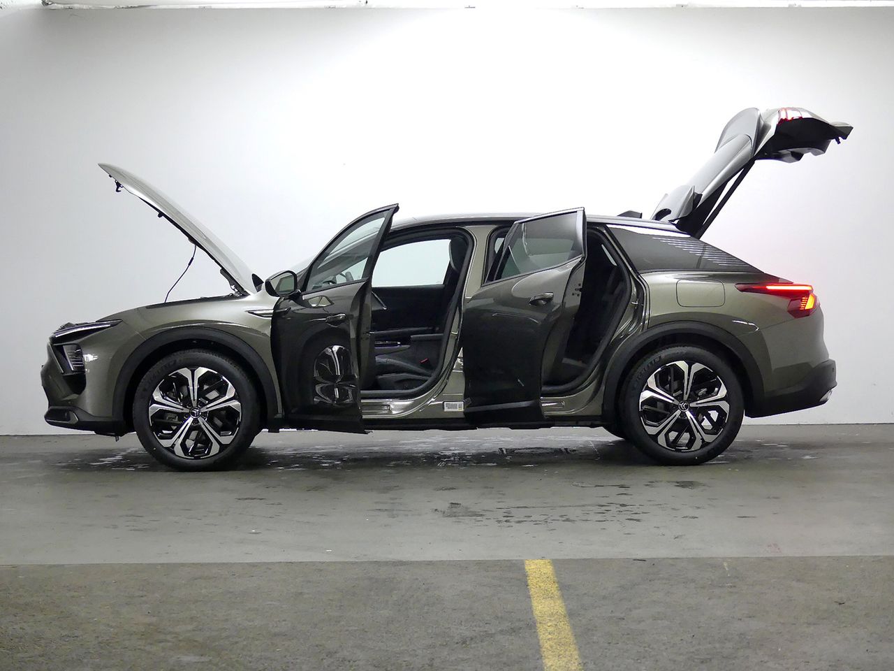 Citroën C5 X 1.6 HYBRID 225 SHINE AUTO 225 5P - foto 6