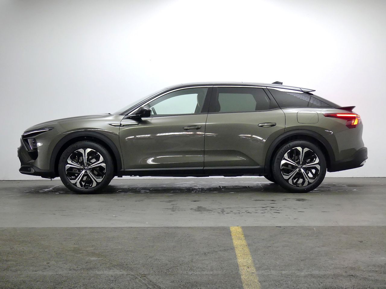 Citroën C5 X 1.6 HYBRID 225 SHINE AUTO 225 5P - foto 5