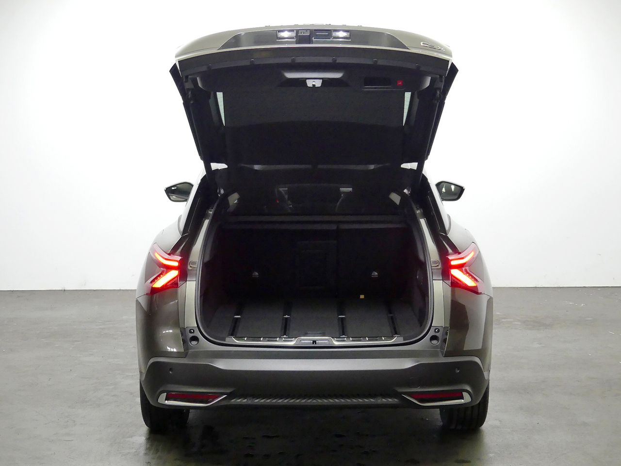 Citroën C5 X 1.6 HYBRID 225 SHINE AUTO 225 5P - foto 7