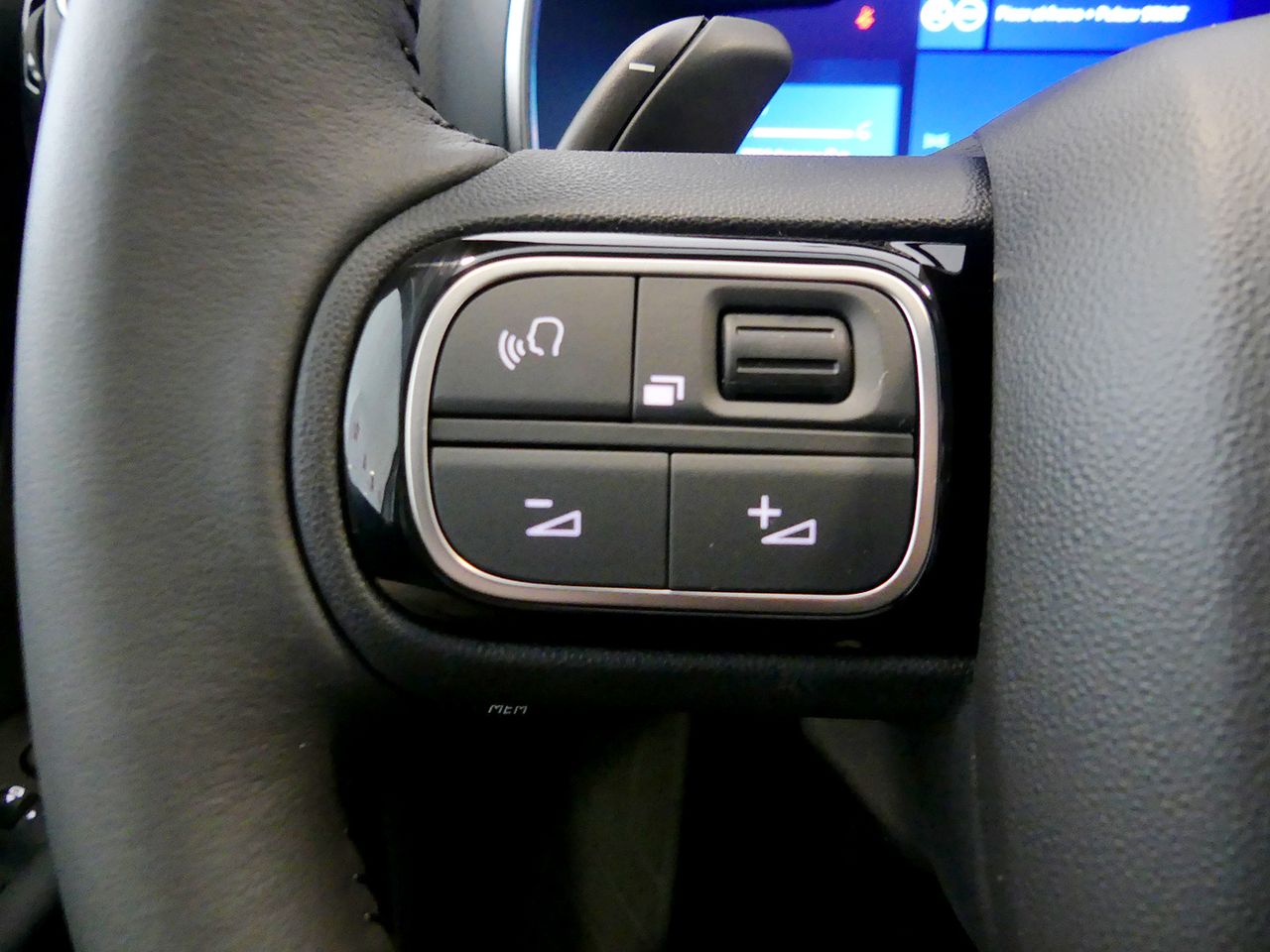 Citroën C5 Aircross 1.6 HYBRID 225CV FEEL PACK AUTO 5P 8V - foto 19