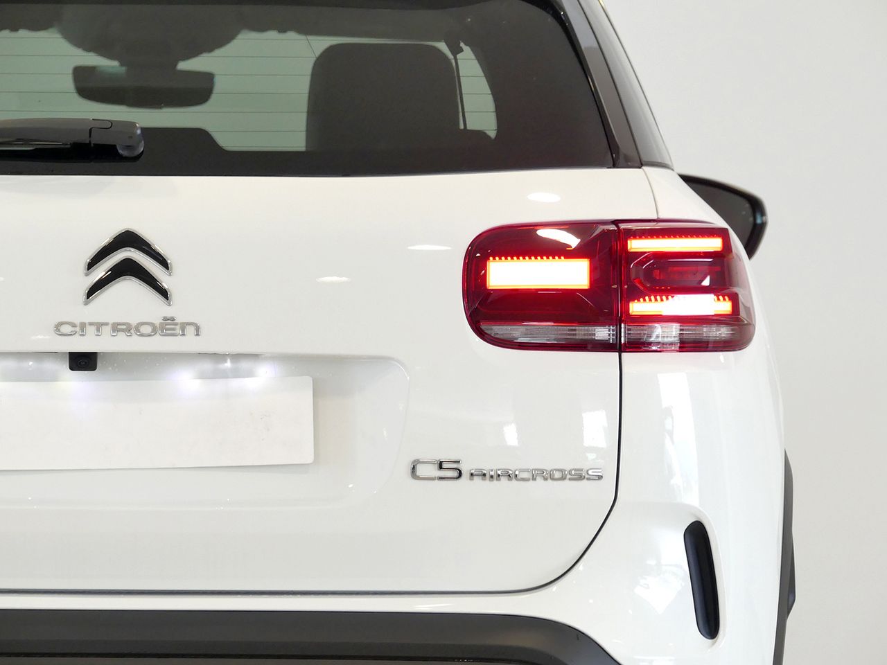 Citroën C5 Aircross 1.6 HYBRID 225CV FEEL PACK AUTO 5P 8V - foto 13