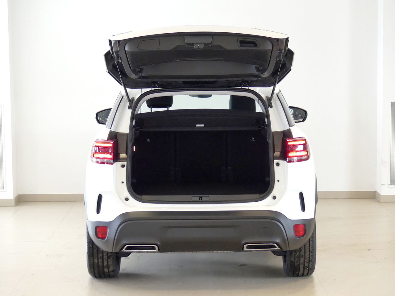 Citroën C5 Aircross 1.6 HYBRID 225CV FEEL PACK AUTO 5P 8V - foto 8