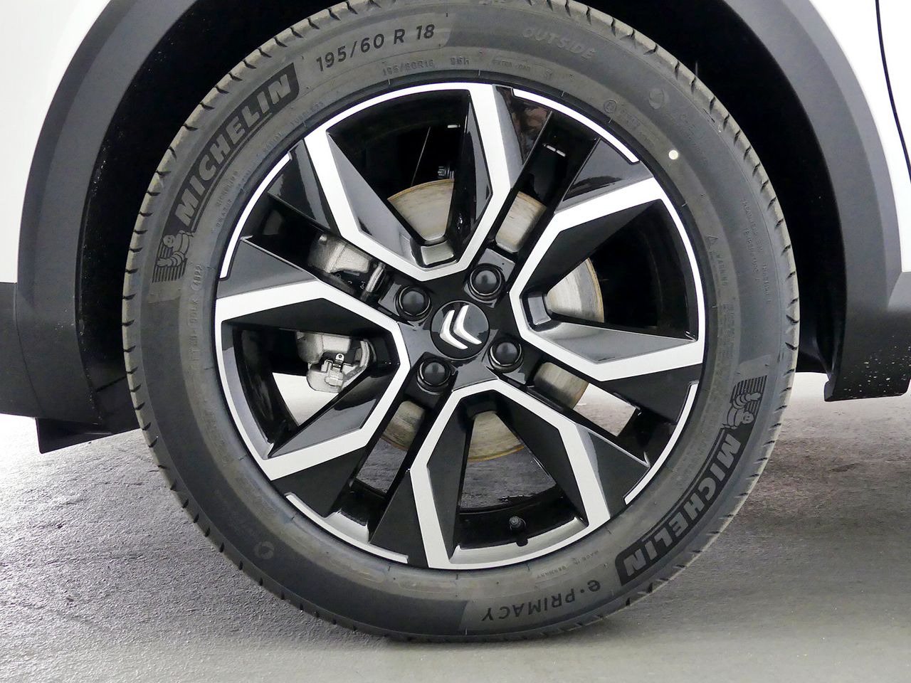 Citroën C4 X BEV 50 KWH ELECTRIC SHINE 136 4P - foto 9