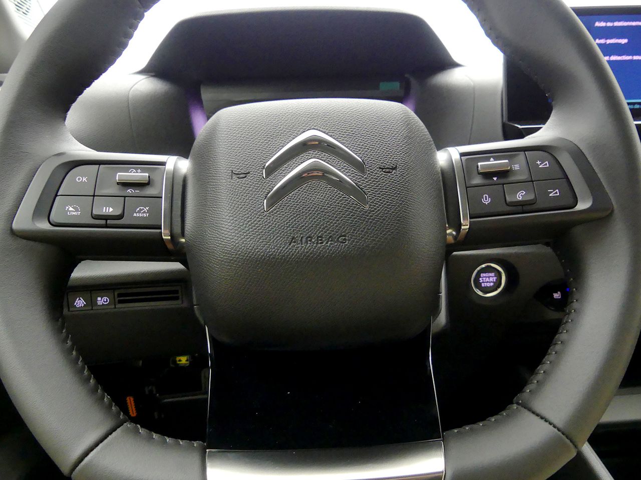 Citroën C4 BEV 50 KWH ELECTRIC FEEL PACK 136 5P - foto 17