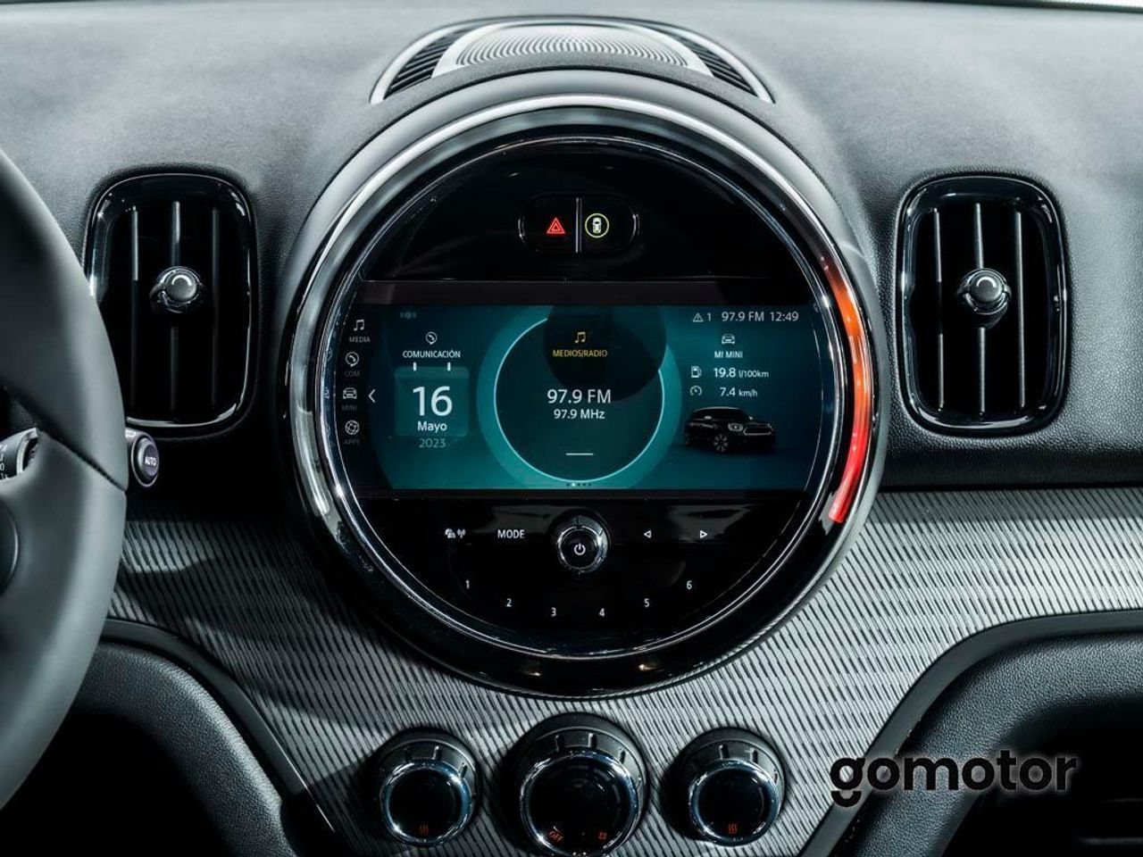 MINI COUNTRYMAN COOPER D AUT (F60) - foto 19