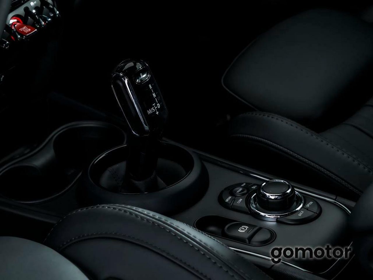 MINI COUNTRYMAN COOPER D AUT (F60) - foto 12