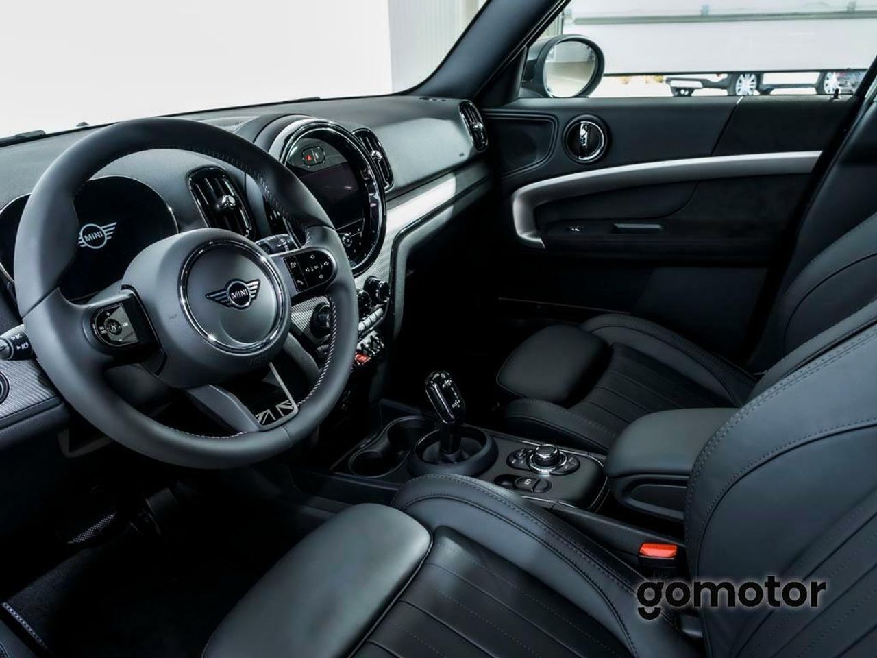 MINI COUNTRYMAN COOPER D AUT (F60) - foto 11