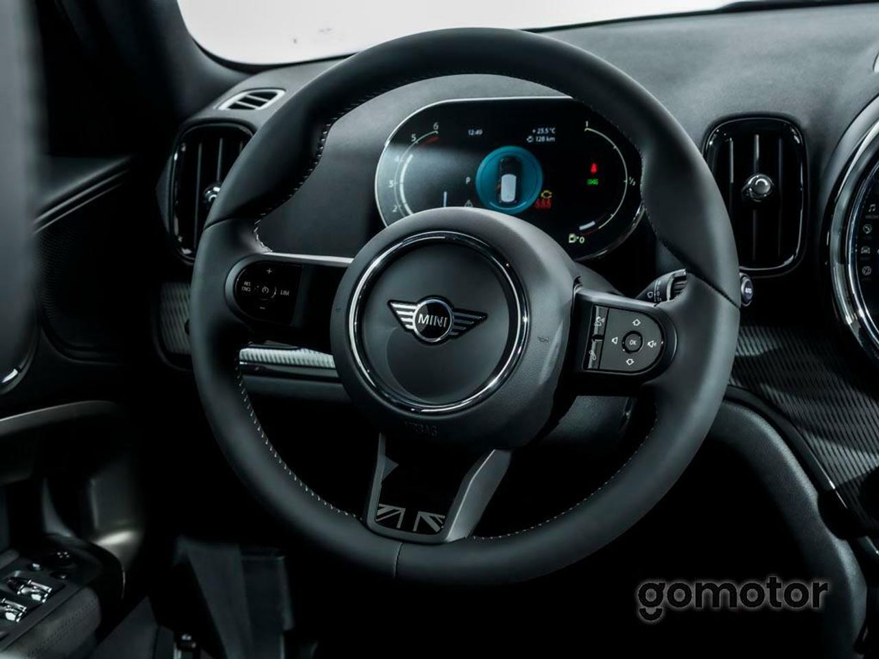 MINI COUNTRYMAN COOPER D AUT (F60) - foto 16