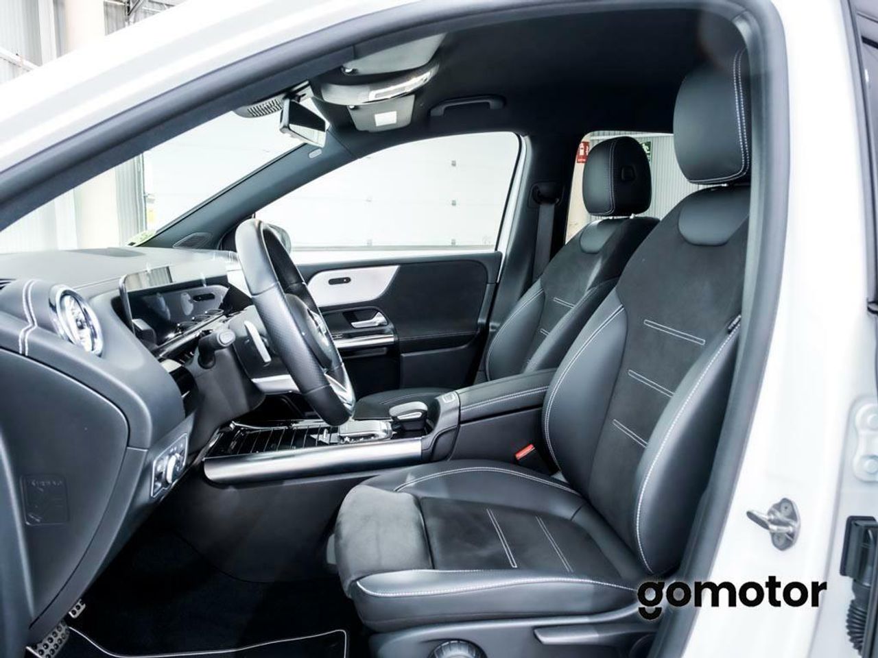 MERCEDES B-CLASS B 200 AMG LINE 2.0 150CV DCT 5P - foto 14