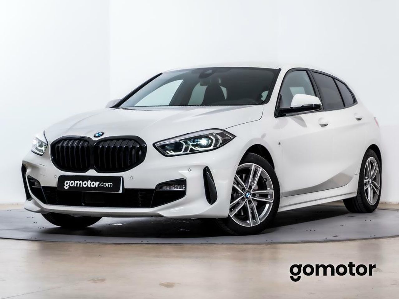 Foto bmw serie 1 2021 /