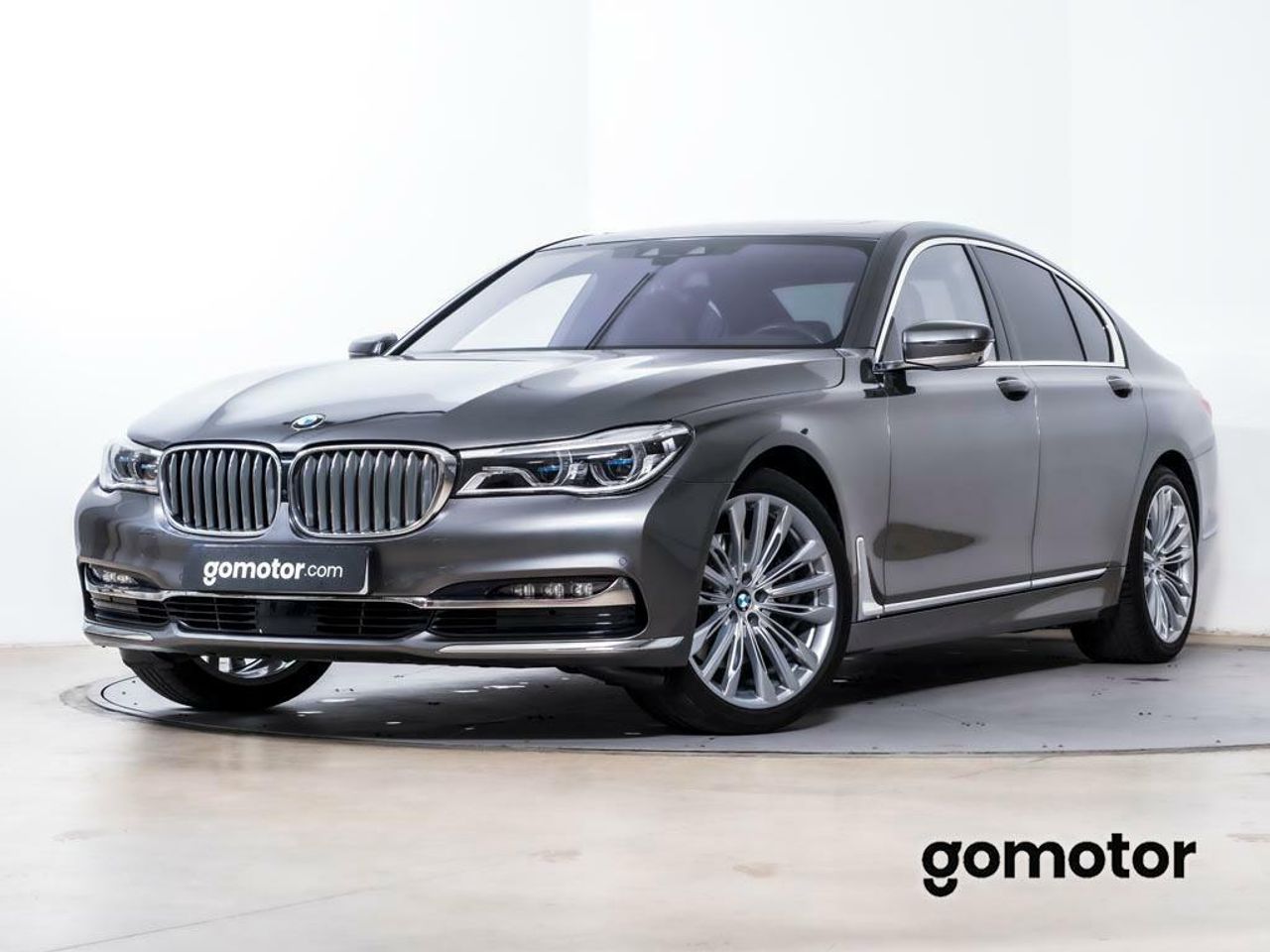 Foto bmw serie 7 2016 /
