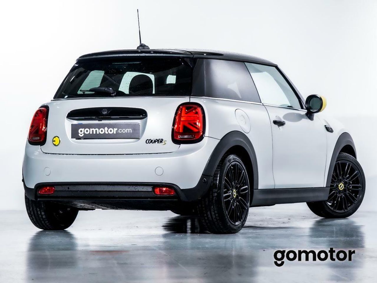 mini 5 puertas 2021 / foto grande (2)