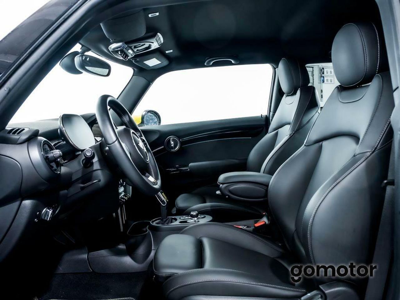 MINI Cooper Cooper SE - foto 12