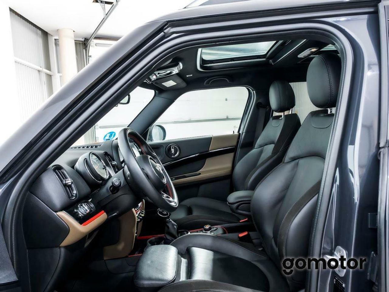 MINI COUNTRYMAN COOPER S E ALL4 - foto 12