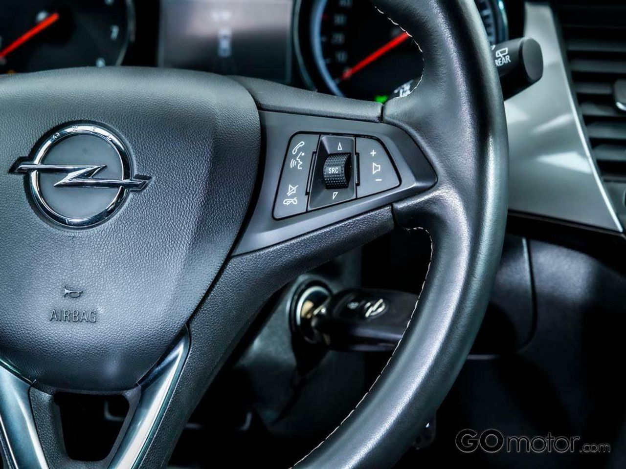 OPEL ASTRA GS LINE 1.2T SHT 130CV 5P - foto 27