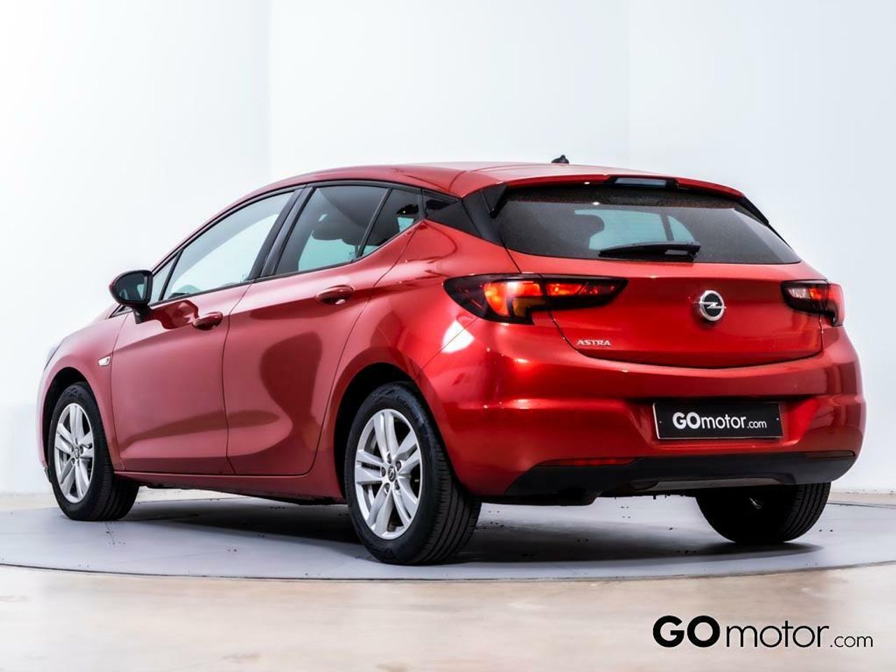 OPEL ASTRA GS LINE 1.2T SHT 130CV 5P - foto 6