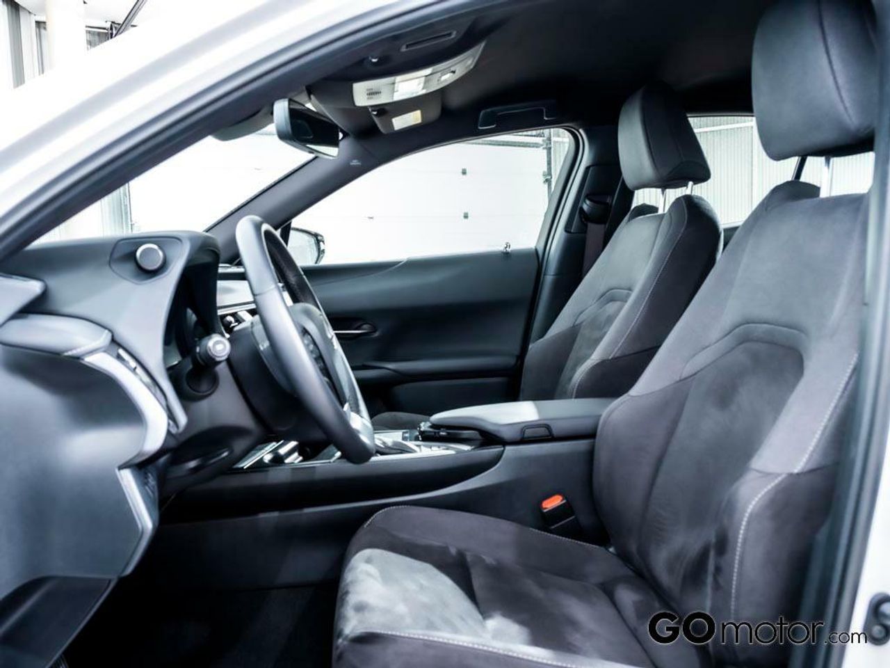 LEXUS UX 2.0 250H BUSINESS AUTO 184CV 5P - foto 17