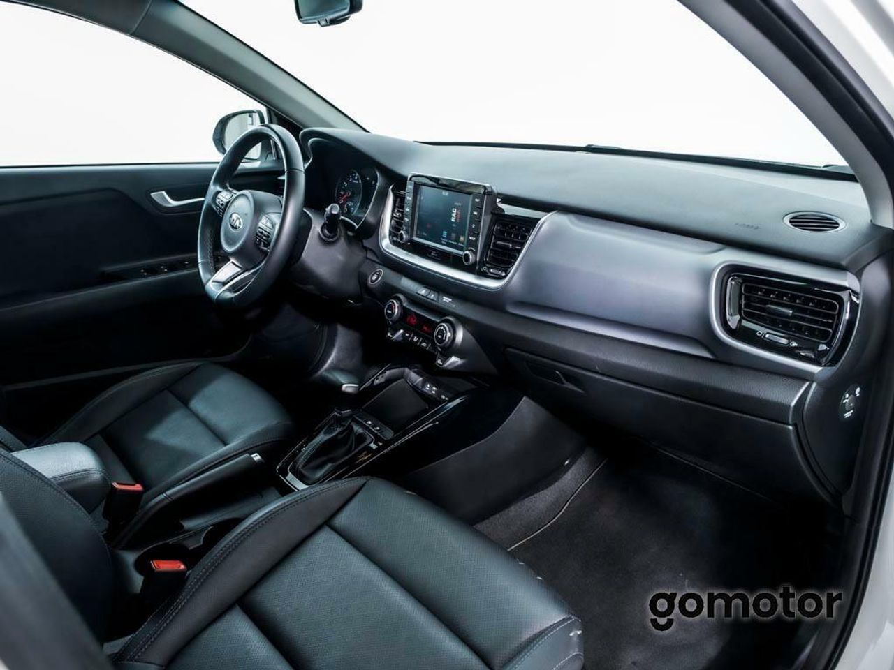 KIA STONIC 1.0 T-GDI 88KW TECH DCT 120 5P - foto 8