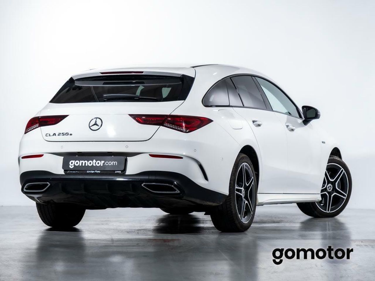 mercedes cla 2021 / foto grande (2)