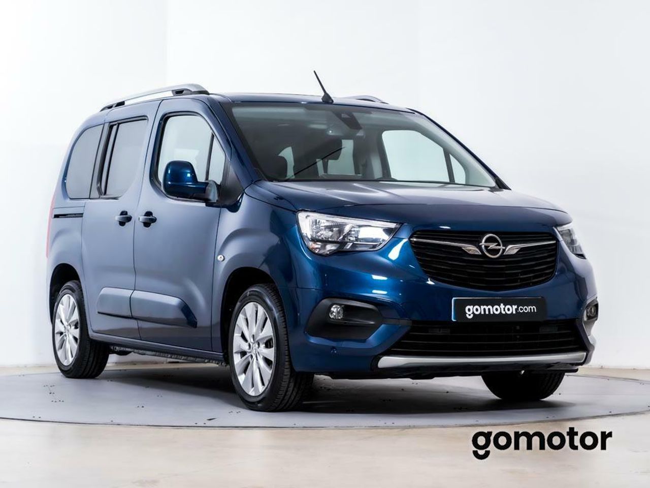 OPEL COMBO LIFE INNOVATION 1.5 TD 100CV 5P - foto 4