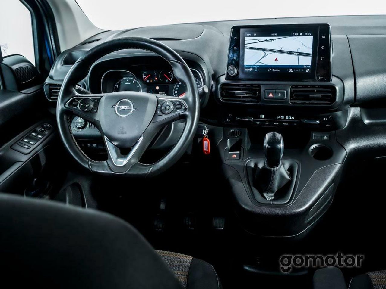 OPEL COMBO LIFE INNOVATION 1.5 TD 100CV 5P - foto 16