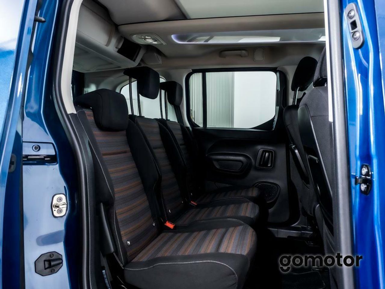 OPEL COMBO LIFE INNOVATION 1.5 TD 100CV 5P - foto 10