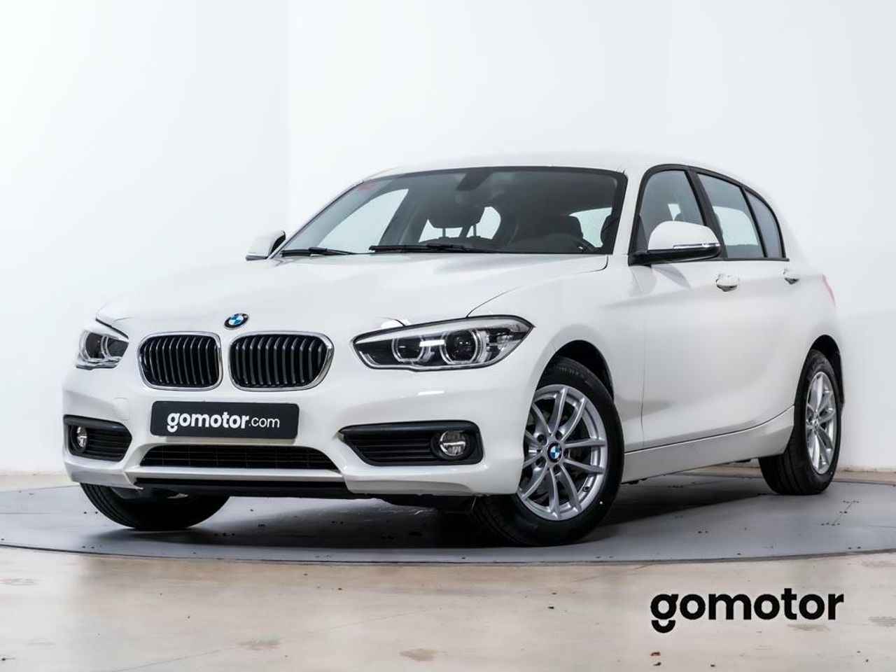Foto bmw serie 1 2018 /