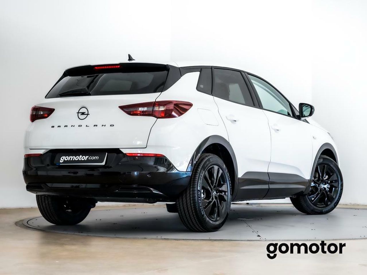opel grandland x 2023 / foto grande (2)