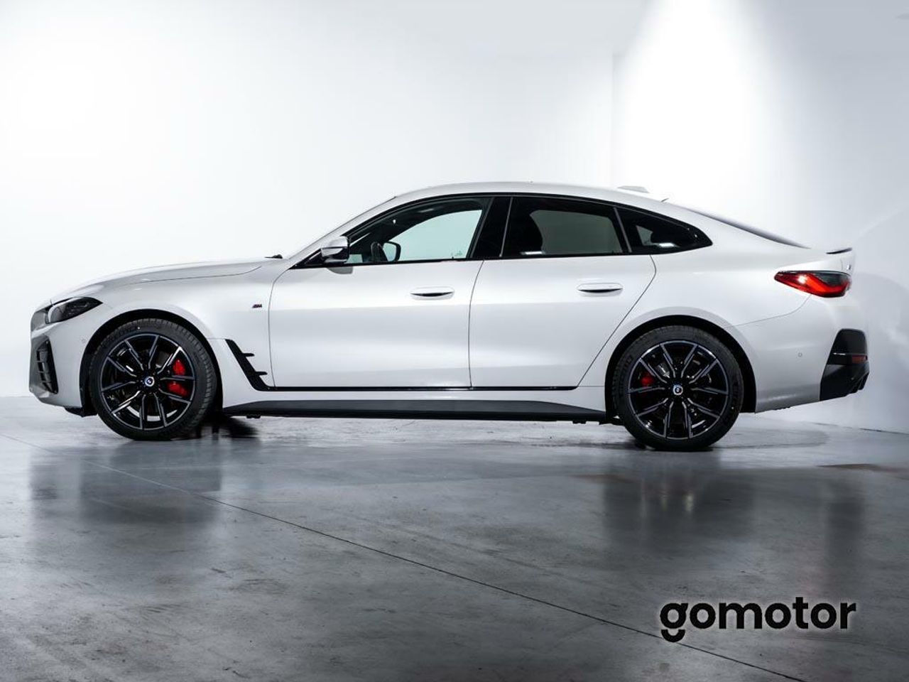 bmw i4 2022 / foto grande (3)