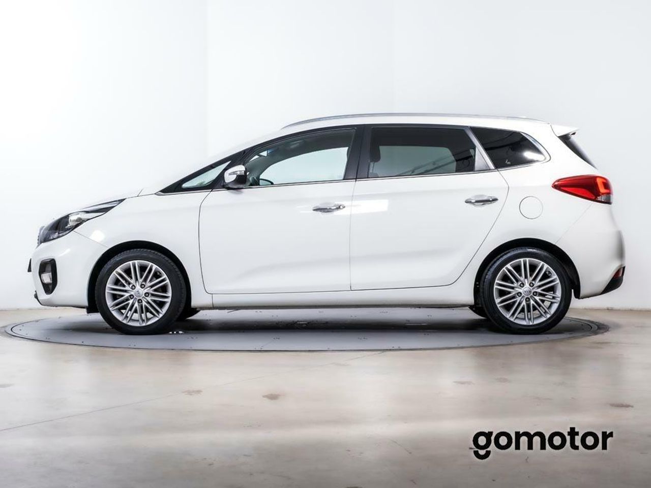 kia carens 2017 / foto grande (3)