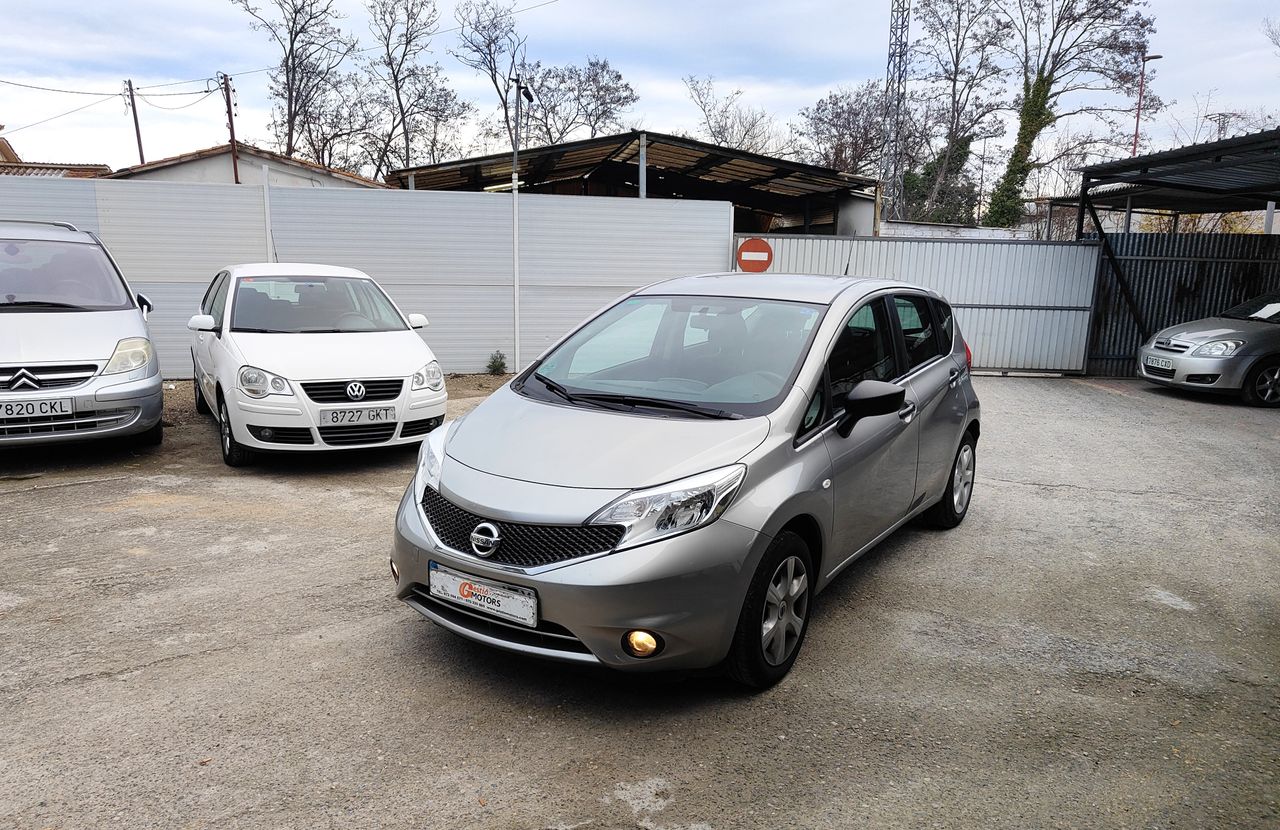 Foto nissan note 2015 /