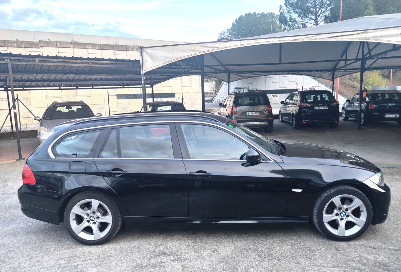 bmw serie 3 touring 2011 / foto grande (2)