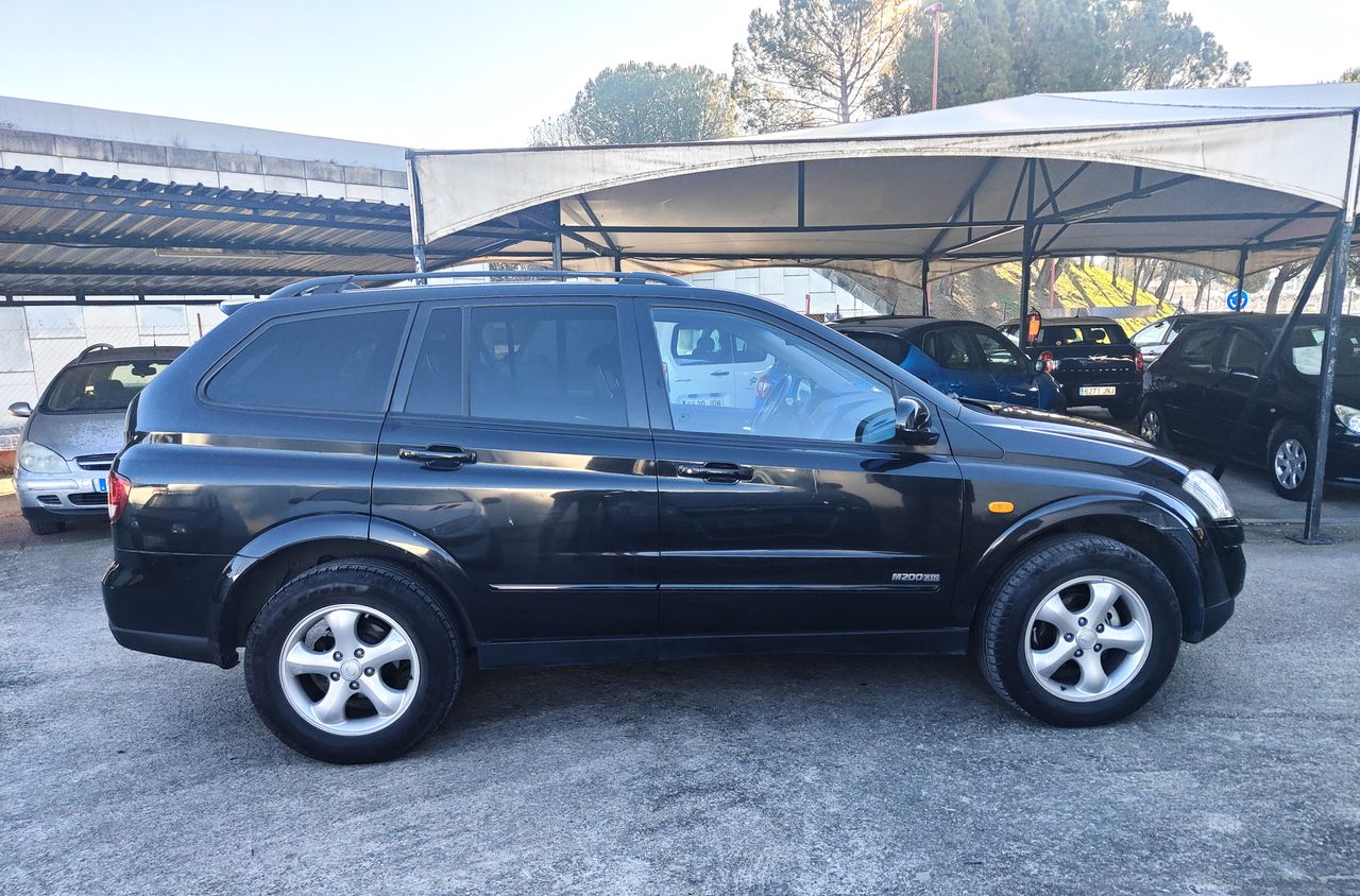 ssangyong kyron 2008 / foto grande (2)