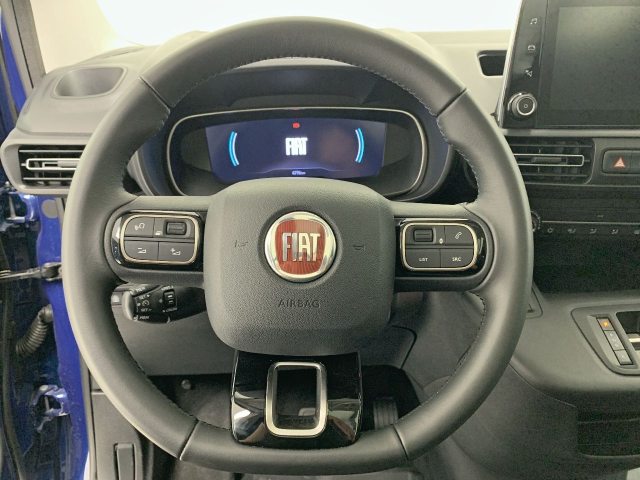 Fiat Doblo -E BEV LAUNCH EDITION 100KW 50KWH 136 CV 5P - Foto 2