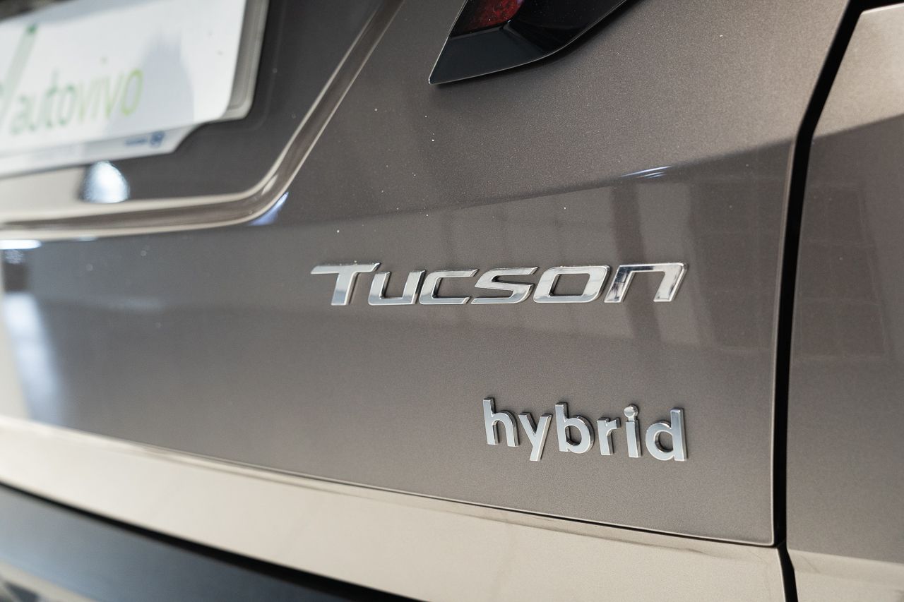 Hyundai Tucson TECNO 2-TONE 1.6 TGDI HEV 230 CV AUTO 5P - Foto 2