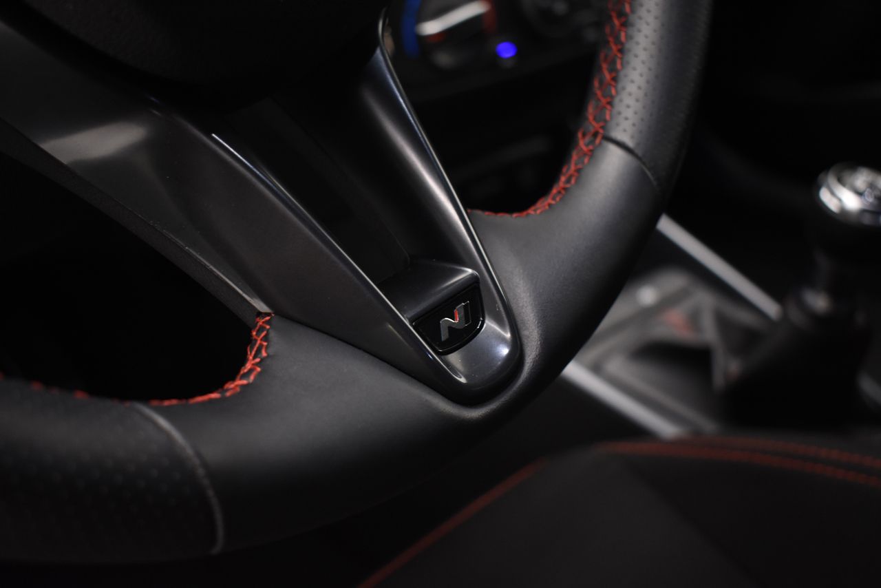 Hyundai i20 N LINE 30 ANIVERSARIO 1.2 MPI 84 CV 5P - foto 27