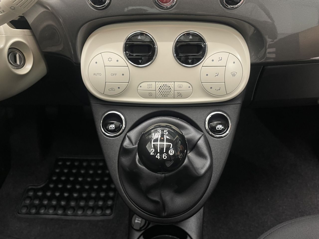 Fiat 500 DOLCEVITA 1.0 HYBRID 70 CV 3P - foto 24