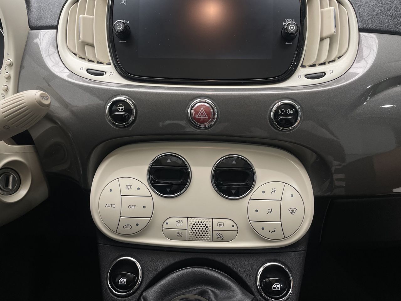 Fiat 500 DOLCEVITA 1.0 HYBRID 70 CV 3P - foto 23