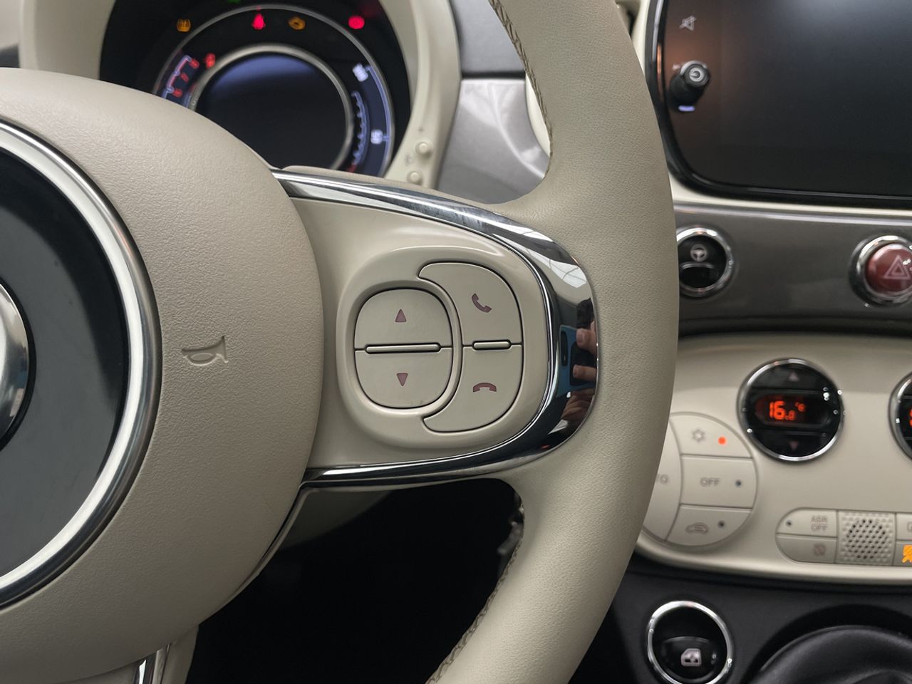 Fiat 500 DOLCEVITA 1.0 HYBRID 70 CV 3P - foto 20