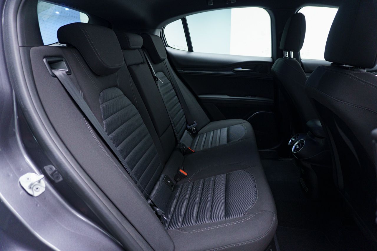 Alfa Romeo Stelvio Q4 SUPER 2.2 TD 190 CV AT8 5P - foto 17
