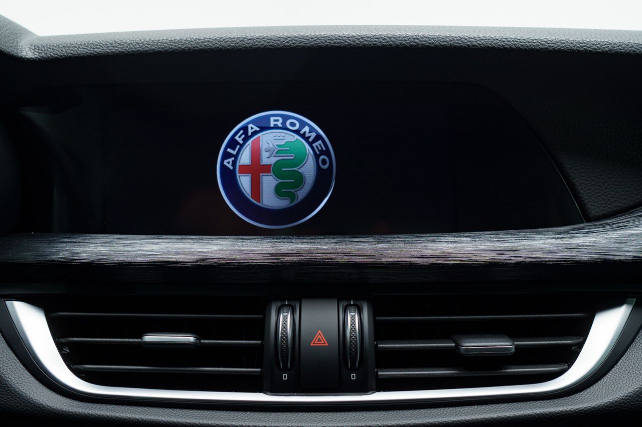 Alfa Romeo Stelvio Q4 SUPER 2.2 TD 190 CV AT8 5P - foto 26